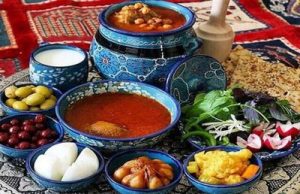 Dizi with onions and pickles